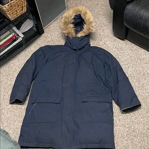 Vintage real coyote fur trimmed hooded Navy down feather filled puffer Parka